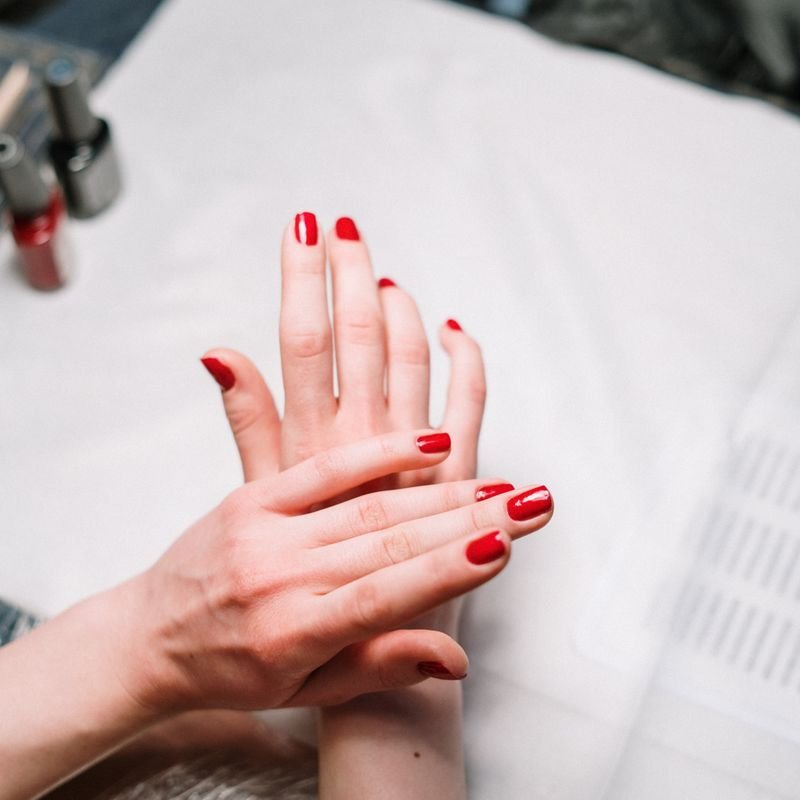 Cuidado de uñas y manicura
