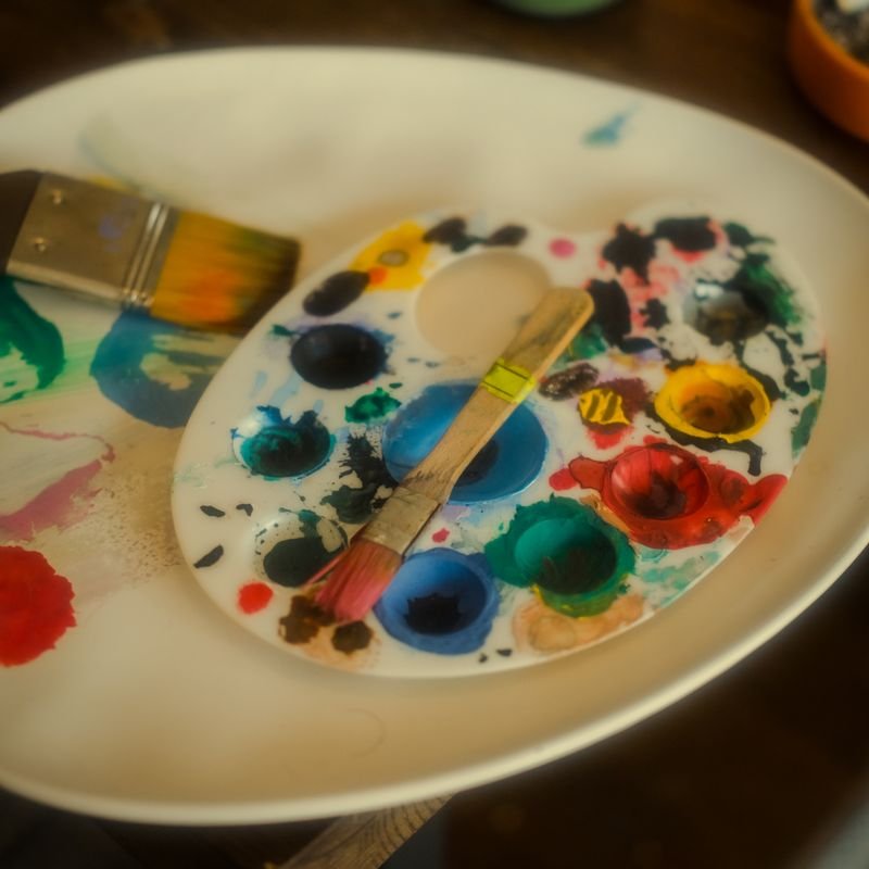 Pinturas y pinceles