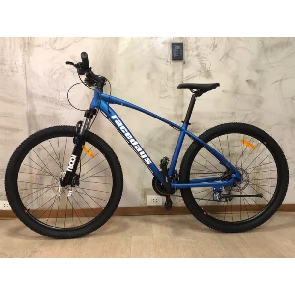 Bicicleta Racedays, aro 29, con Shimano 3x8V.