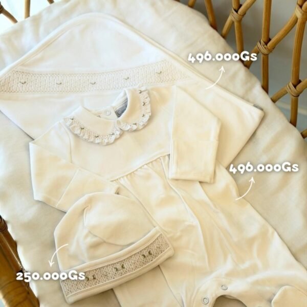 Set Con Cuello Smock Blanco